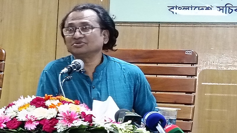তেলের দাম বাড়তে পারে: তথ্য উপদেষ্টা